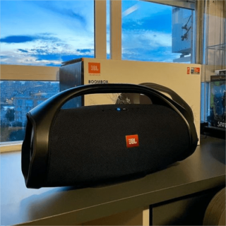 Boombox bluetooth speaker