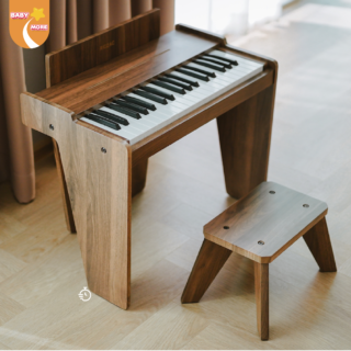 เปียโนไม้