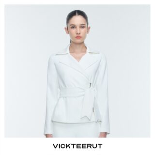 เสื้อแขนยาวปกสูท