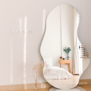 กระจกมินิมอล